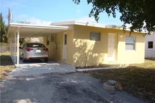 3024 E Palm Dr, Boynton Beach, FL 33435 - Photo 1