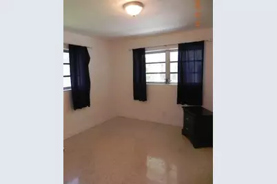 819 N Highland Dr, Hollywood, FL 33021 - Photo 17