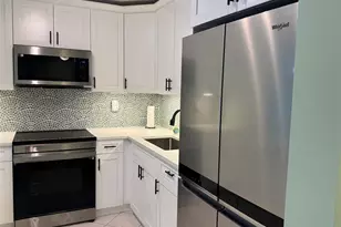 9300 SW 8th St, Boca Raton, FL 33428 - Photo 25