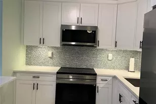 9300 SW 8th St, Boca Raton, FL 33428 - Photo 21