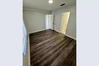 1401 NE 57th Pl, Unit #9, Fort Lauderdale, FL 33334 - Photo 9