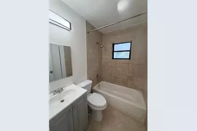 500 NW 8th Court, Boynton Beach, FL 33426 - Photo 11