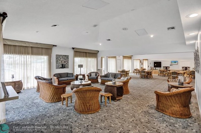 20849 Vinesta Cir, Boca Raton FL  33433-1822 exterior