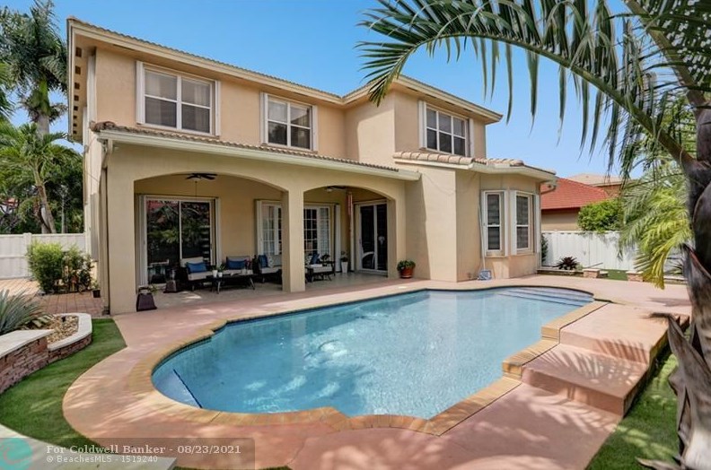 13451 21st St, Hollywood FL  33027-2671 exterior