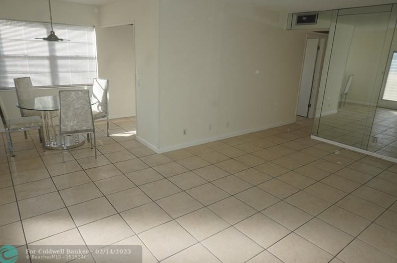 99 Dorset C, Boca Raton FL  33434-3008 exterior