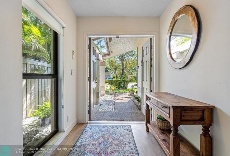 8979 Old Pine Way, Boca Raton FL  33433-3153 exterior