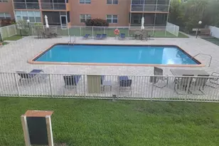 3048 E Sunrise Lakes Dr Unit, Sunrise, FL 33322 - Photo 9