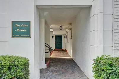 1212 SE 2nd Ct, Unit #201, Fort Lauderdale, FL 33301 - Photo 3