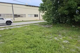 265 NW 1st Ave, Deerfield Beach, FL 33441 - Photo 5