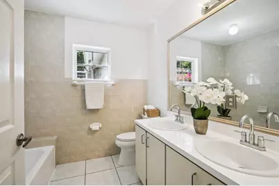 12100 NW 27th Ct, Plantation, FL 33323 - Photo 17