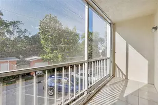 1220 NE 3rd St, Fort Lauderdale, FL 33301 - Photo 21