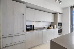 4111 S Ocean Dr, Hollywood, FL 33019 - Photo 11