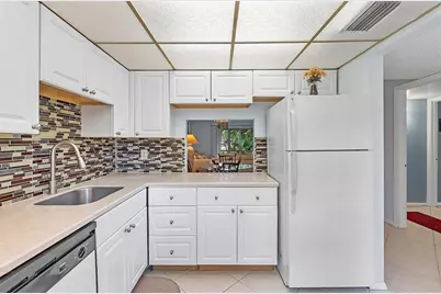 31  Abbey Ln, Unit #106, Delray Beach, FL 33446 - Photo 15