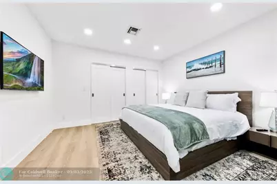 3329 NE 17th St, Fort Lauderdale, FL 33305 - Photo 13
