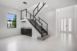 12526 Solana Bay Cir, Palm Beach Gardens, FL 33412 - Photo 9