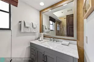 2430 Castilla Isle, Fort Lauderdale, FL 33301 - Photo 31