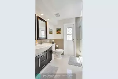 2051  Coral Reef Dr, Lauderdale by the Sea, FL 33062 - Photo 29