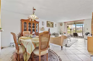 9221 Sunrise Lakes Blvd, Sunrise, FL 33322 - Photo 5