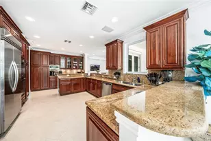 438 Coconut Isle Dr, Fort Lauderdale, FL 33301 - Photo 9