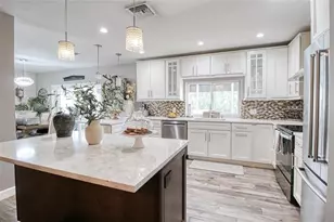 2080 NE 26th St, Lighthouse Point, FL 33064 - Photo 9