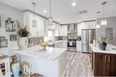 2080 NE 26th St, Lighthouse Point, FL 33064 - Photo 7