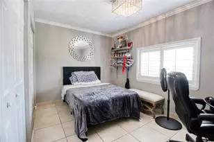 2080 NE 26th St, Lighthouse Point, FL 33064 - Photo 27