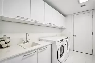 100 E Las Olas Blvd, Fort Lauderdale, FL 33301 - Photo 31