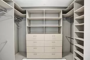 100 E Las Olas Blvd, Fort Lauderdale, FL 33301 - Photo 25