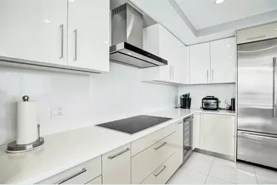 100 E Las Olas Blvd, Unit #2701, Fort Lauderdale, FL 33301 - Photo 17