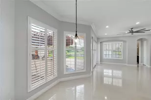 9860 Lakeview Ln, Parkland, FL 33076 - Photo 17