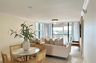 8 Royal Palm Way, Boca Raton, FL 33432 - Photo 11