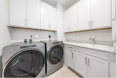 2652 NW 87th Ter, Pembroke Pines, FL 33024 - Photo 11