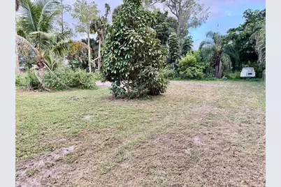 6592  Patricia Dr, West Palm Beach, FL 33413 - Photo 21