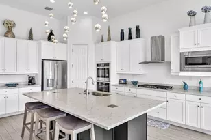 8928 Bastille Circle, Parkland, FL 33076 - Photo 23