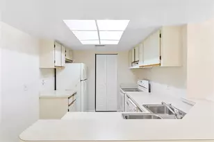 9188 W Atlantic Blvd, Coral Springs, FL 33071 - Photo 5