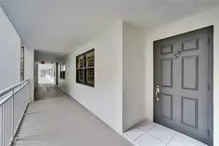 3100 NE 48th St Unit, Fort Lauderdale, FL 33308 - Photo 37