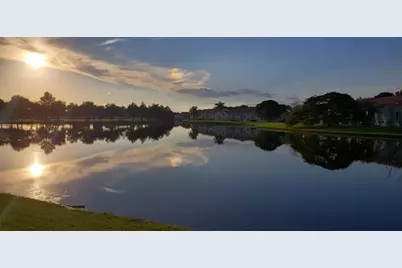 731  Vista Isles Dr, Unit #1527, Plantation, FL 33325 - Photo 17