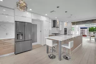 2212 NE 32nd Ave, Fort Lauderdale, FL 33305 - Photo 5