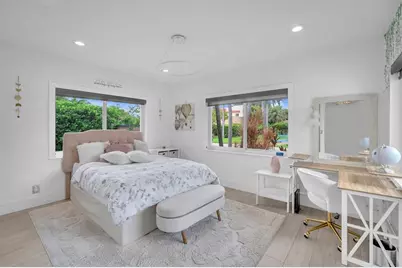 2212 NE 32nd Ave, Fort Lauderdale, FL 33305 - Photo 27