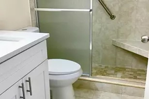 3032 Exeter B Unit, Boca Raton, FL 33434 - Photo 11