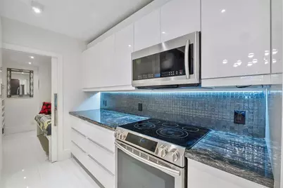 119 NE 19th Ct, Unit #114G, Wilton Manors, FL 33305 - Photo 15