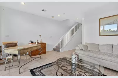 1980 NE 7th St, Unit #104, Deerfield Beach, FL 33441 - Photo 9