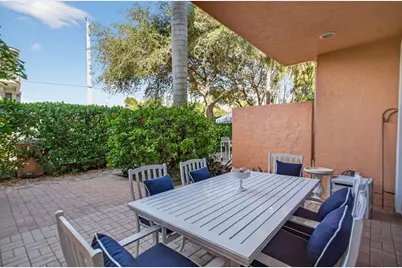 1980 NE 7th St, Unit #104, Deerfield Beach, FL 33441 - Photo 11