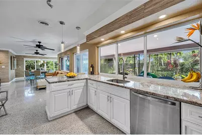 4862 NE 4th Ave, Fort Lauderdale, FL 33334 - Photo 15