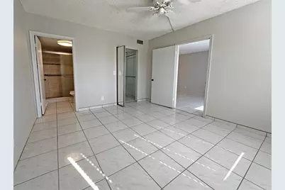 3001  Holiday Springs Blvd, Unit #102, Margate, FL 33063 - Photo 9