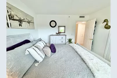 2217  Cypress Island Dr, Unit #303, Pompano Beach, FL 33069 - Photo 23