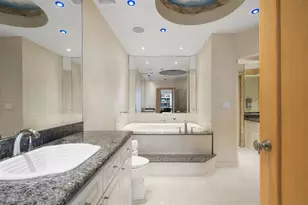 100 S Birch Rd Unit, Fort Lauderdale, FL 33316 - Photo 17