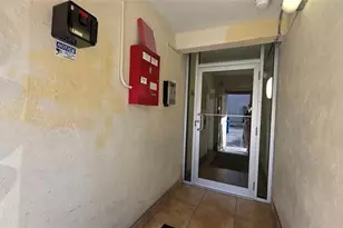 253 S Cypress Rd, Pompano Beach, FL 33060 - Photo 23