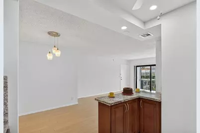 130  Cypress Club Dr, Unit #307, Pompano Beach, FL 33060 - Photo 21