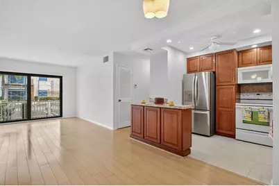 130  Cypress Club Dr, Unit #307, Pompano Beach, FL 33060 - Photo 7